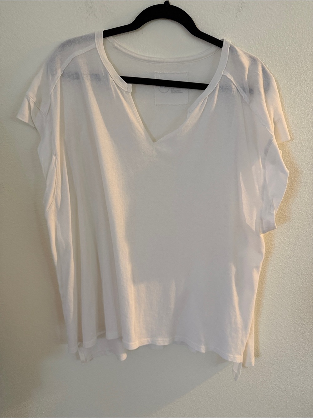aerie White V-Neck Short Sleeve Tee